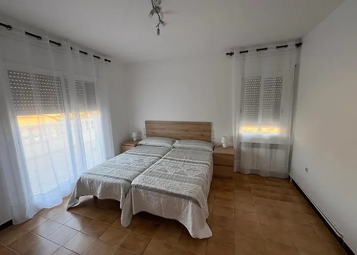 Casa En Palau Vakantiehuis Plegamans