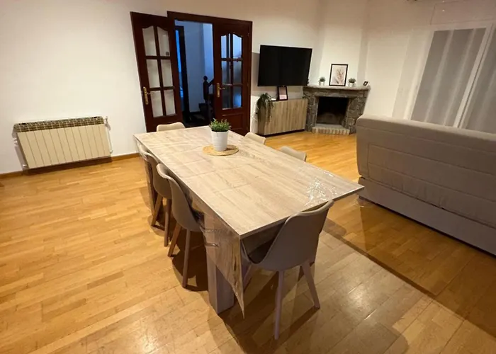 Casa En Palau Vakantiehuis Plegamans